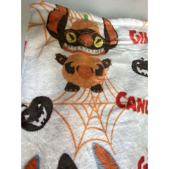 Disney Stitch Halloween Plush Throw Blanket 50”x70” Gimme Candy Witch Pumpkin - Picture 10 of 12